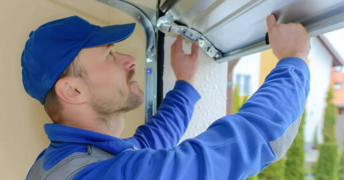 Does the Condition of a Garage Door Affect Replacement Cost